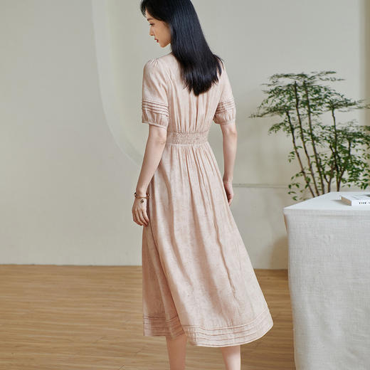 剩S/L/XXL 米思阳2025夏季新款气质高端V领暗纹提花连衣裙设计感A字摆裙子女 商品图2