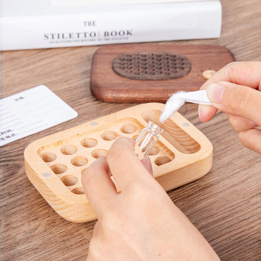 【给乳牙全方位的保护】木质宝贝乳牙收纳盒 便捷收纳 持久耐用 四款可选 配赠胎毛收纳瓶哦~ 商品图2