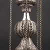 独角鹿西洋古董1890-1900年代印度出品孔雀盖钮卷叶花卉主题精雕银制水烟壶 商品缩略图2