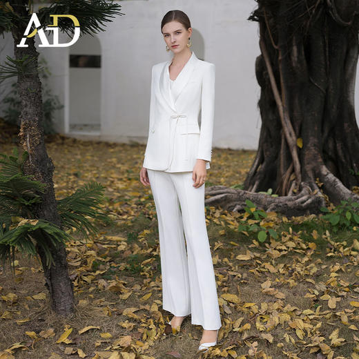 AD新中式国风西装外套女新款高级感醋酸流苏盘扣西服阔腿裤套装春 商品图1