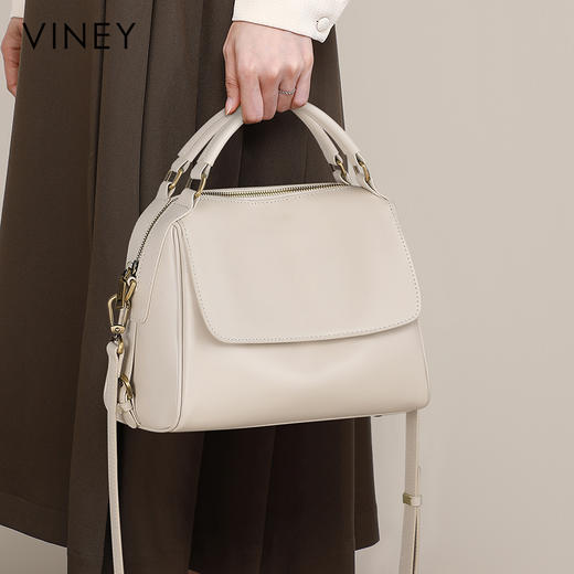大容量邮差包 | VINEY含牛皮2024新款春夏复古斜挎单肩包包V90774 商品图1