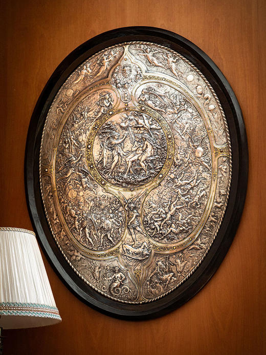 【已售】独角鹿西洋古董1866年英国出品鎏金镀银大盾牌《The Milton Sheild》 商品图1