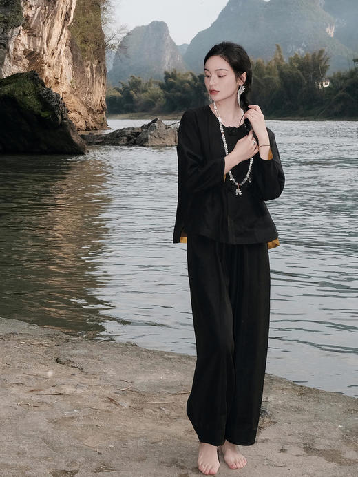 微瑕秒杀 | 盛唐婧 |真丝原色香云纱外套[特价品](特殊商品不退不换) 商品图1