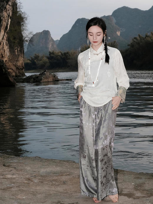 盛唐婧 |桑蚕丝一鹿有你宽松直筒裤-灰紫 商品图1