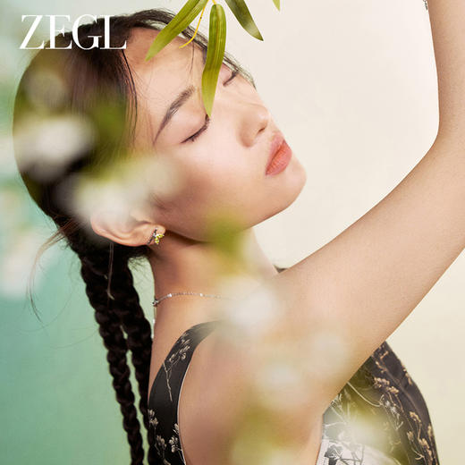 ZEGL设计师竹韵系列熊猫耳钉2024年新款爆款耳环女高级感银针耳饰 商品图1