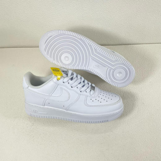 夏日特惠💰330 Nike Air Force 1 MID  '07 空军一号 全白低帮休闲运动板鞋 商品图5