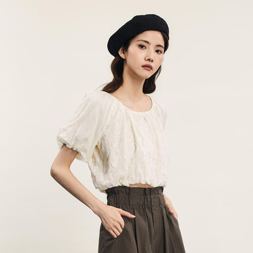谜底短款上衣女士2024年夏季新品复古田园风宽松T型小衫242MS0514 商品图1