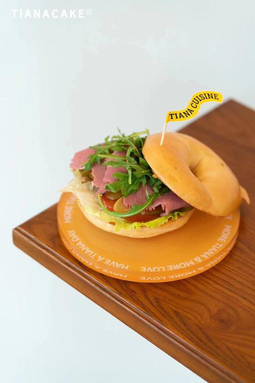 鹰嘴豆泥牛肉贝果 商品图0