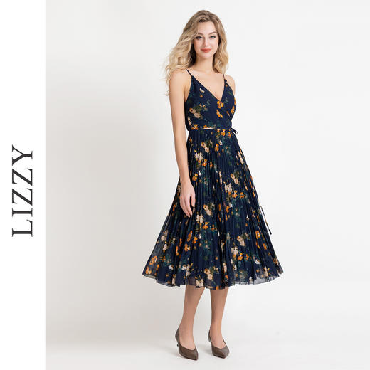 LIZZY 时尚优雅浪漫印花百褶一片式度假风裹身吊带连衣裙7997 商品图0