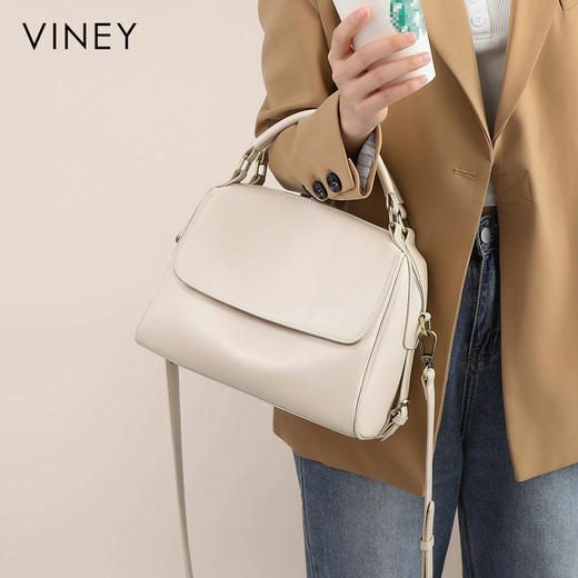 大容量邮差包 | VINEY含牛皮2024新款春夏复古斜挎单肩包包V90774 商品图0