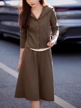 雀说时髦休闲运动针织三件套新款连帽上衣背心长裙套装女AL8074