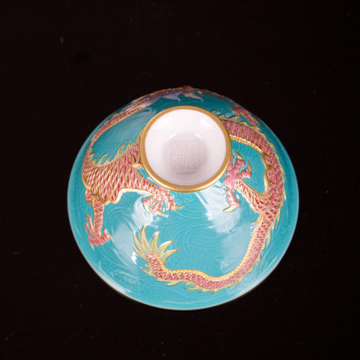 湖水绿雕刻描金海水龙纹杯（北京SKP店首发） 商品图4