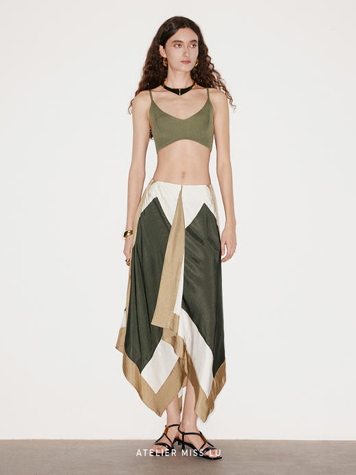 【青松周末】无压感弹力针织吊带短款背心 商品图1