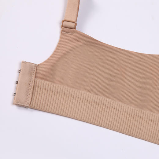 都市丽人Vbra内衣深V领口内衣女罗纹锦泳文胸无尺码3/4杯中厚无钢圈三排扣LB462K 商品图6