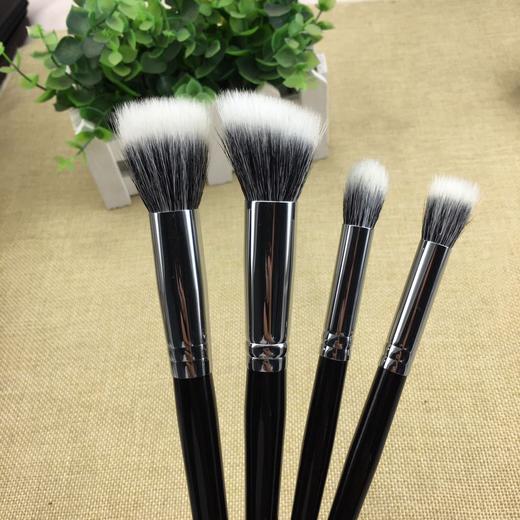 点彩刷化妆腮红刷上妆清透好晕染自然均匀软不重手初学者便携 商品图1