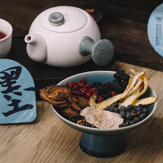 【桃红梨白】羽心堂黑钻五玄墨首茶 176g(22g*8罐)/盒 商品图4