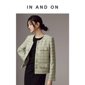 53852 IN AND ON 羽衣摇纱 绵羊毛花呢小香风外套