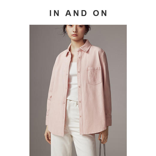 IN AND ON 色彩丹宁 复古雪花洗刺绣牛仔衬衫 54159 商品图1