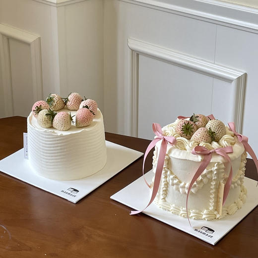 淡雪茉莉草莓香缇奶油蛋糕 商品图2