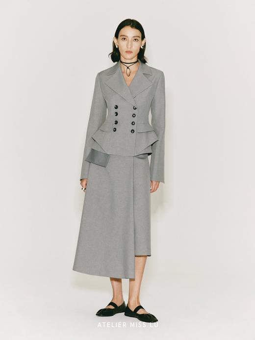 【雾灰河畔】建筑感立裁多层次收腰设计外套 商品图0