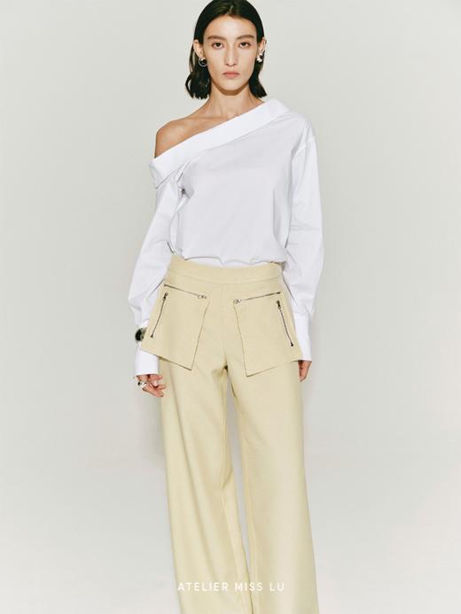 【清泉】不对称斜肩设计白衬衫 商品图3