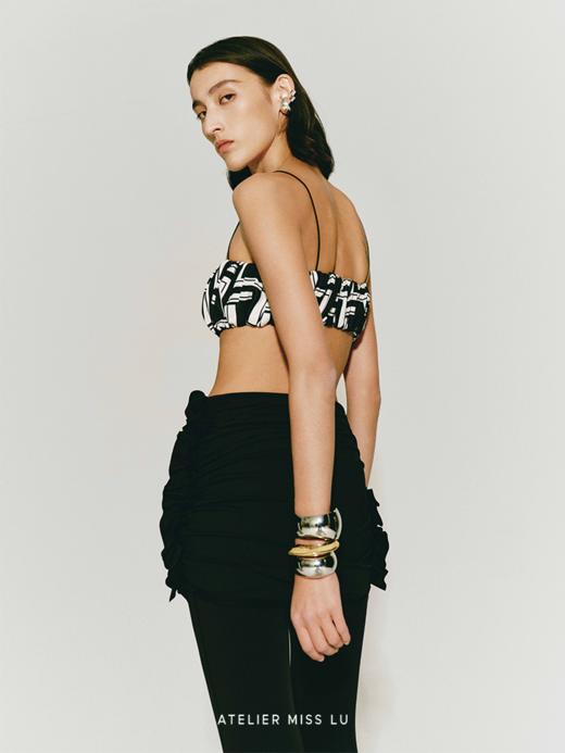 【水波温柔】褶皱设计半裙拼接弹力紧身长裤 商品图3