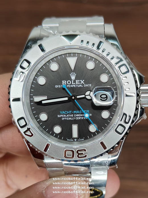 CLEAN/c厂推出游艇40mm系列 126622.  ps/126655玫瑰金版本近期推出
1.左侧/右侧 GEN=真品   clean=clean厂产品➕搭配正品一致的定制版3235一体机芯❕❕❕ 商品图2