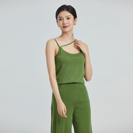 东黎 • 山羊绒女士春夏精纺斜肩带无袖休闲背心 4214 商品图3