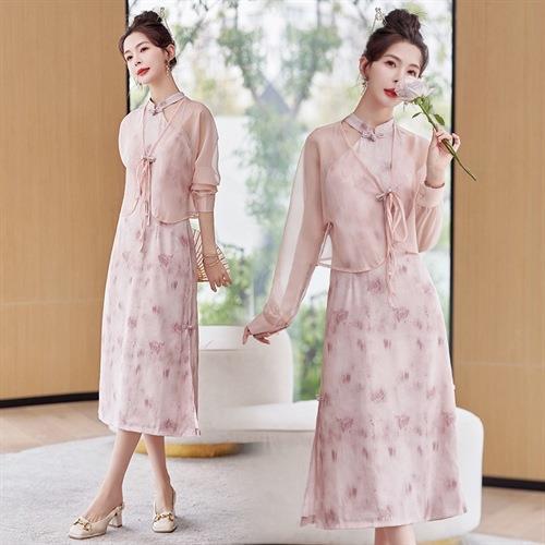 【预订·最迟6天发货】国风复古盘扣饰短款外套吊带裙套装女2024春季新款印花套裙两件套 商品图3