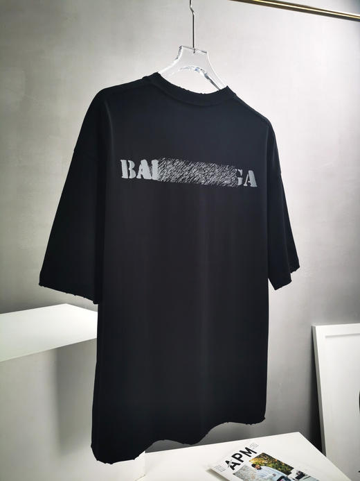 BL世家 2024春夏新款 洗水磨破印花字母 圆领短袖T恤 Z-11567 商品图7