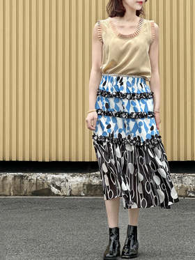 TYNVIE 撞色腰线斜开衩半裙- 蓝白印花