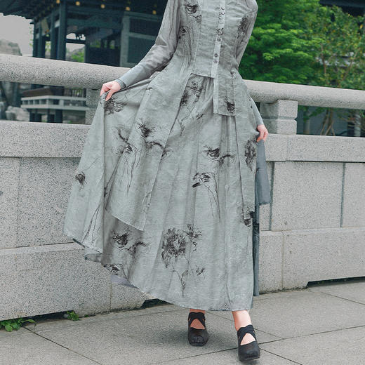 东方草木系列 | 铅华半身裙 |  现货加急发 商品图2