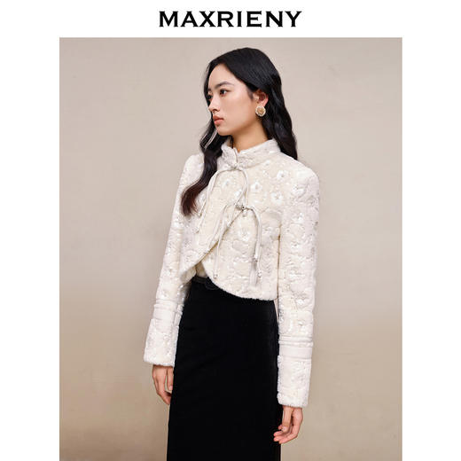 MAXRIENY国风新中式绣花外套截短版型2023秋冬新款盘扣棉服女(货号:MS88JA770) 商品图2