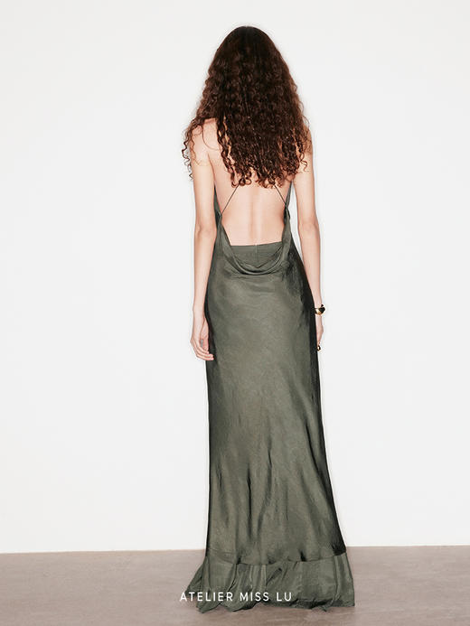 【夏日海藻】高调露背设计荡领吊带连衣裙 商品图3