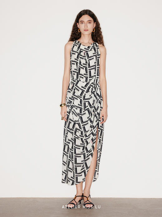 【白日梦】品牌定染字母印花桑蚕丝无袖立裁连衣裙 商品图0