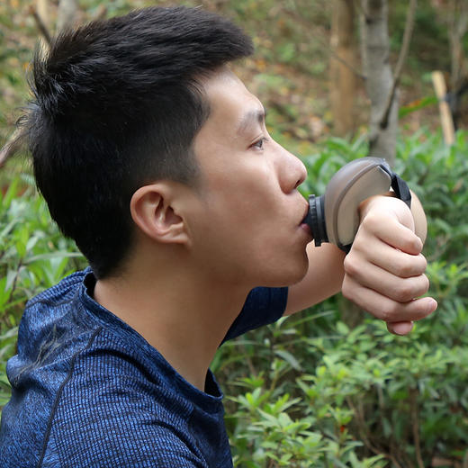 【运动手腕水壶到手仅需36！】新品夏季户外跑步手腕水壶！新颖设计！小巧方便！食品级硅胶材质！用的放心！密封不漏水！运动不晃动！-YDXHXP0406 商品图1