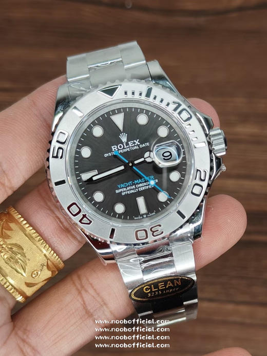 CLEAN/c厂推出游艇40mm系列 126622.  ps/126655玫瑰金版本近期推出
1.左侧/右侧 GEN=真品   clean=clean厂产品➕搭配正品一致的定制版3235一体机芯❕❕❕ 商品图1