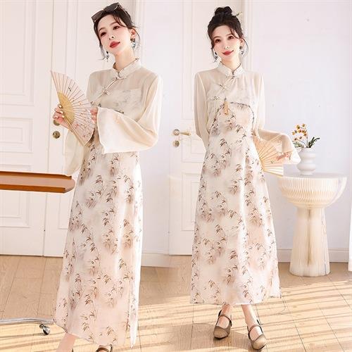 【预订·最迟6天发货】新中式盘扣饰开衫印花吊带连衣裙套装女2024年春季新款国风两件套 商品图3