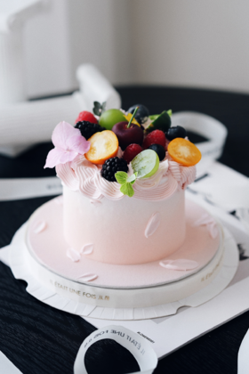 「春日缤纷什锦蛋糕」