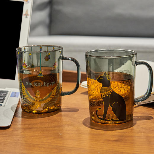 大英博物馆 埃及系列 盖亚·安德森猫 伊西丝 烟灰色玻璃把手对杯情侣礼盒450ml 商品图3