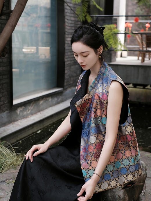 盛唐牡丹 |六合花开宋锦双面穿马甲 商品图3