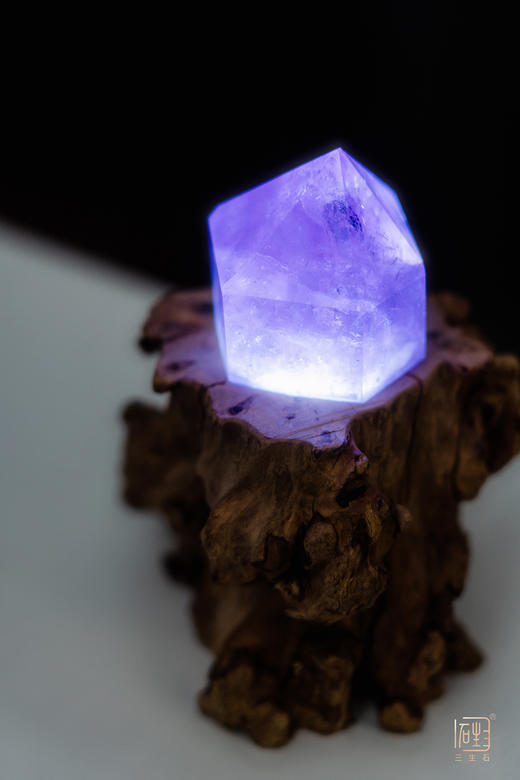 “寻光”系列---天然紫水晶根雕能量摆件 商品图3