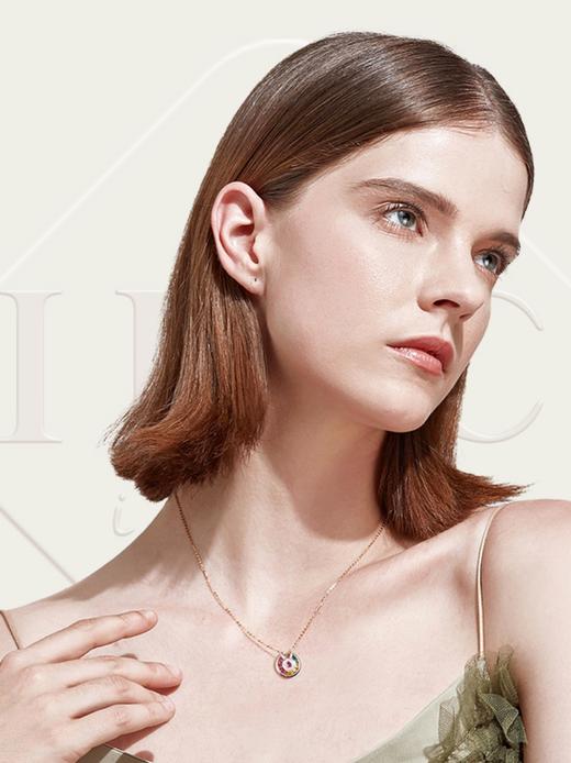 Fanci范琦×IICC珠宝【彩虹系列】彩符项链幸运护身符吊坠女18K玫瑰金蓝宝石 下单即赠（IICC珠宝专属礼盒）+顺丰空运+运费险 商品图2