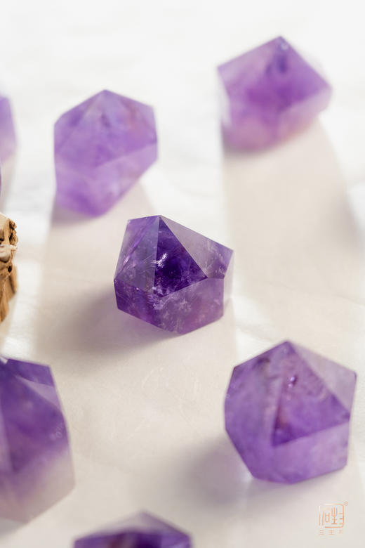 “寻光”系列---天然紫水晶根雕能量摆件 商品图7