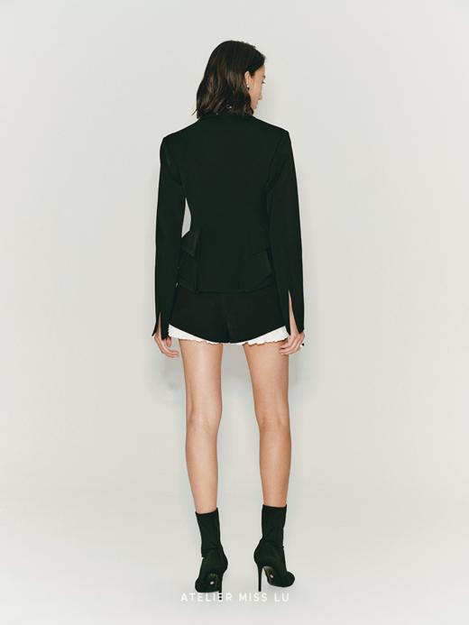 【极夜】建筑感立裁多层次收腰设计外套 商品图3