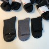 特价出~ U家男款竖纹理中通袜（一卡3双 ） 商品缩略图7