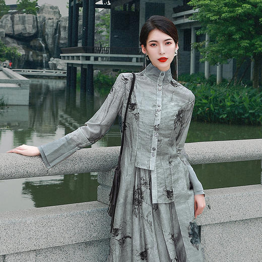 东方草木系列 | 月笼沙不规则薄开衫 | 现货加急发 商品图1