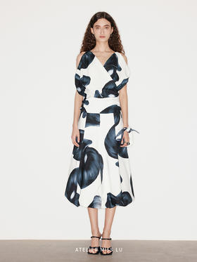 【初放郁金香】品牌定染马蹄莲印花露背立裁上衣