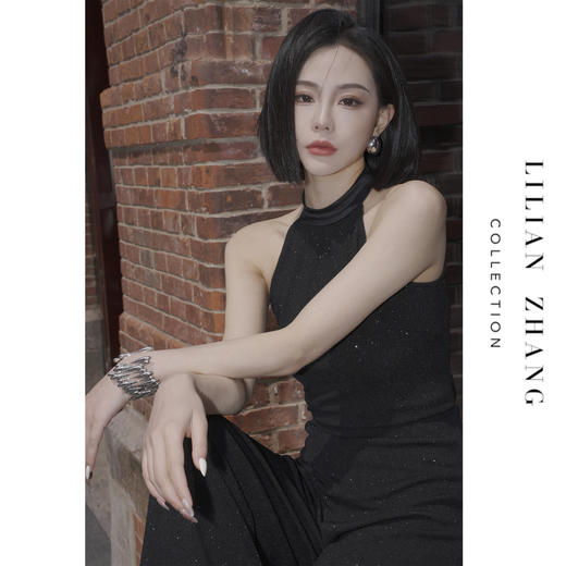 C系列—都市力量—繁花盛绽 —挚爱针织挂脖式露肩背心松紧中高腰裤 商品图1