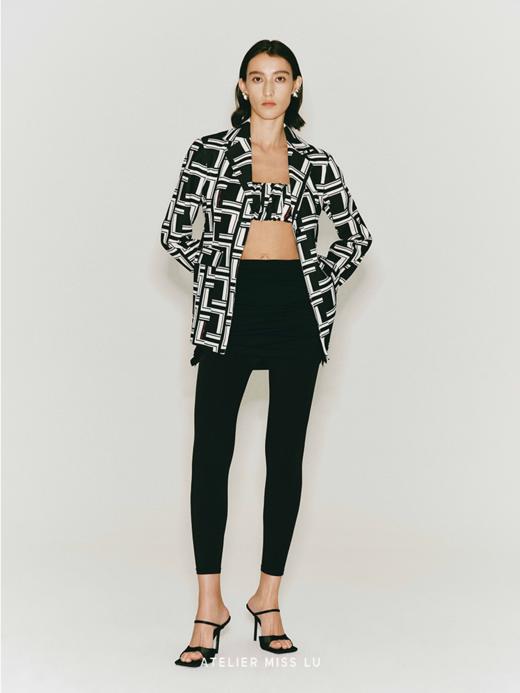 【光之舞】品牌定制字母印花垫肩西装外套 商品图1